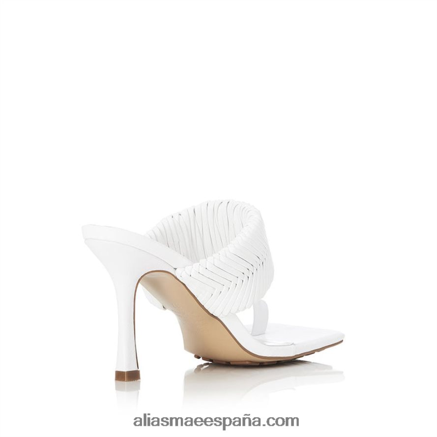 cuero marfil Alias Mae lewie NVV6BT59