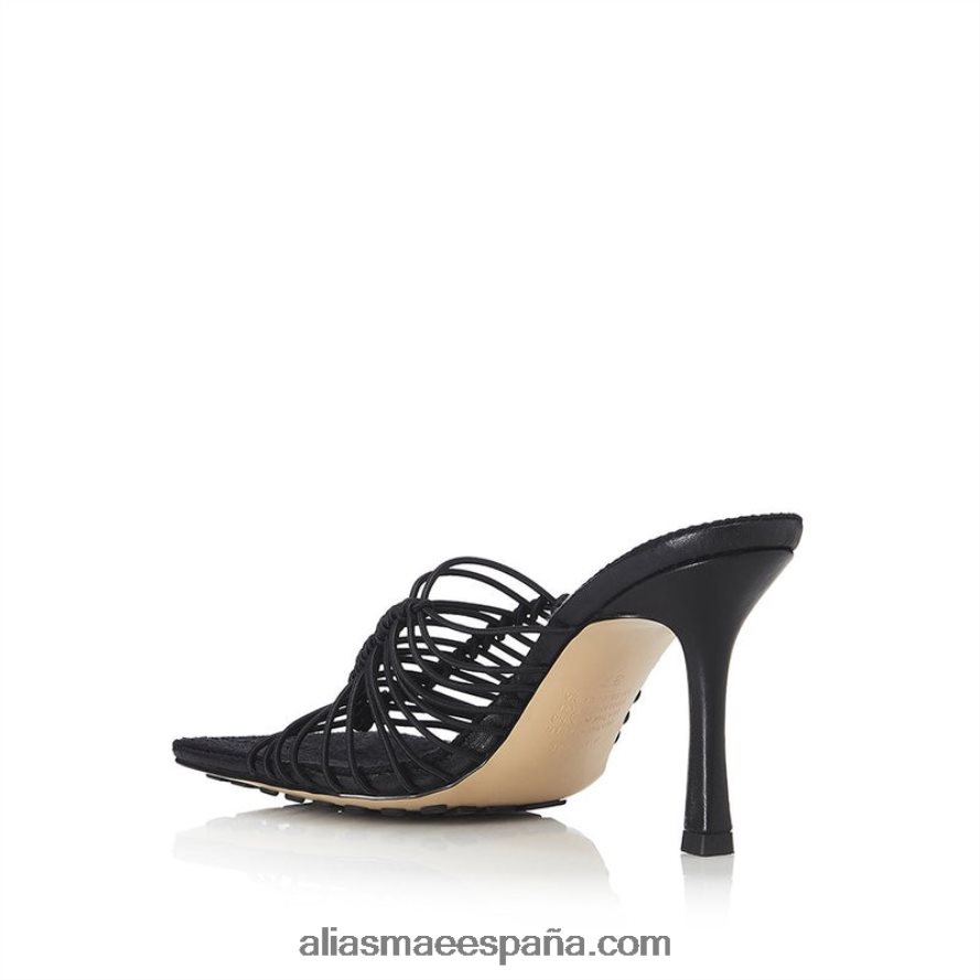 negro Alias Mae Letty NVV6BT99